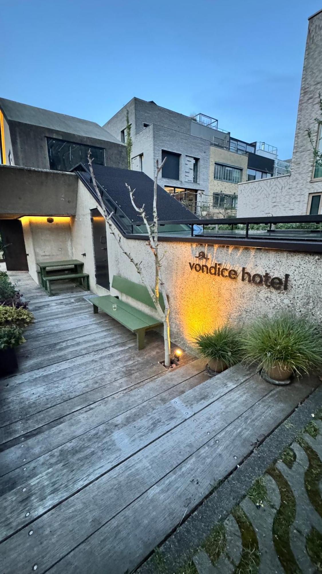 Vondice Hotel Amesterdão Exterior foto